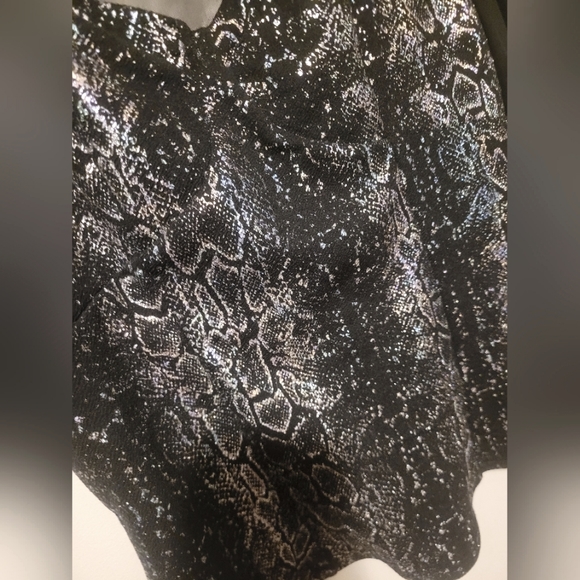 Womens Blouse XL Venus - Picture 2 of 3